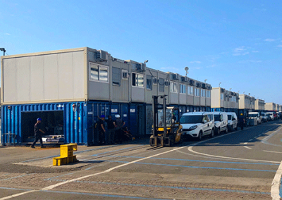 Moduli prefabbricati assemblati a schiera