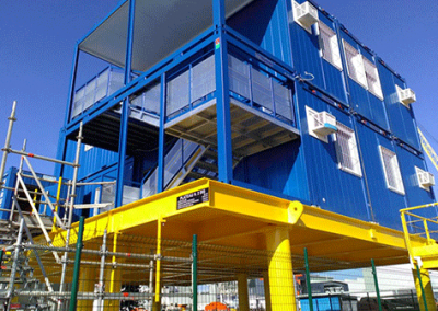 Moduli prefabbricati assemblati a schiera